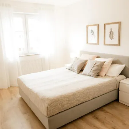 Bonquartier - Gross & Stylisch - Zentral & Komfortabel شقة